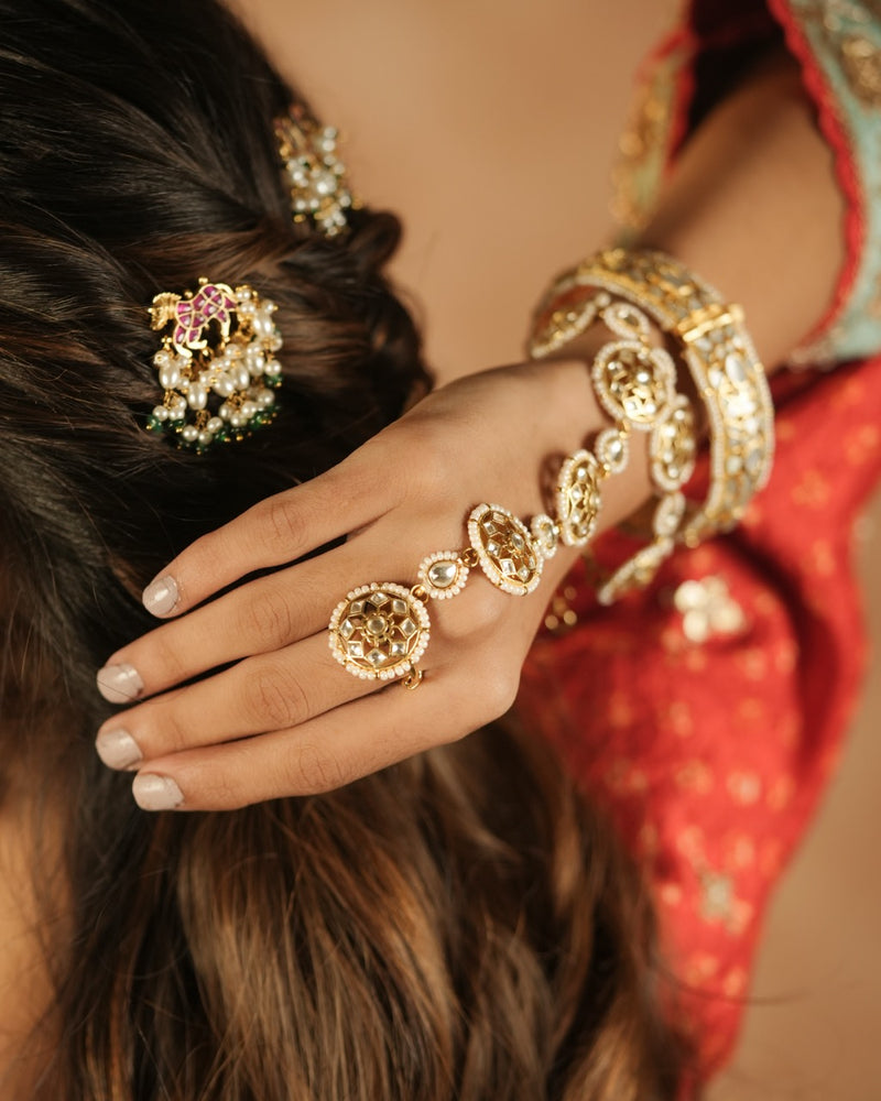 White Colour Gold Plated Jadau Kundan Hathphool