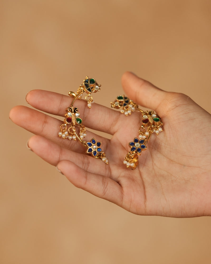 MDE1259 - Multi Colour Gold Plated Jadau Kundan Earcuff