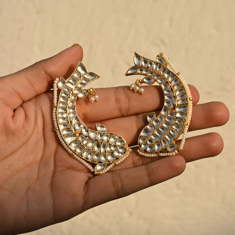 MDE487 White Colour Gold Plated Jadau Kundan Earcuffs