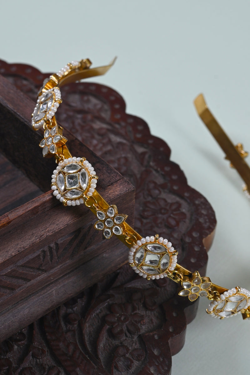 White Colour Gold Plated Jadau Kundan Headband