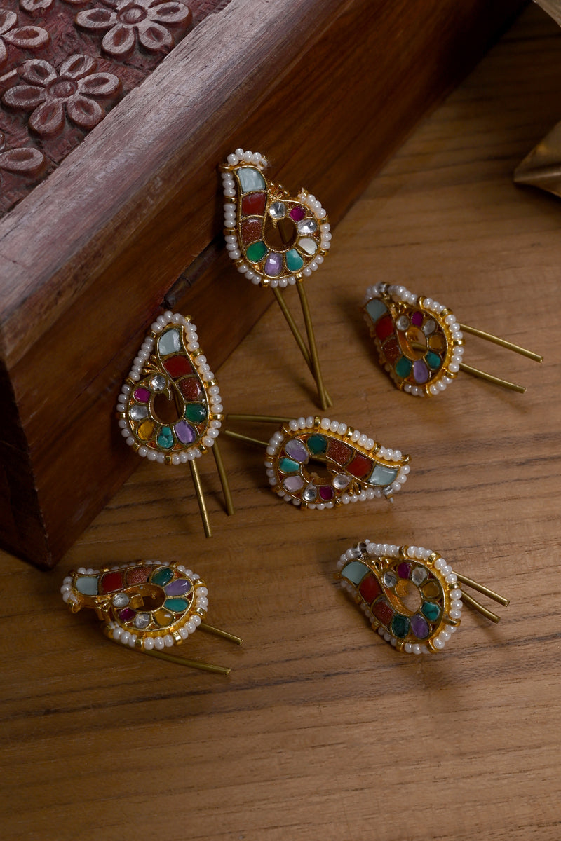 White Colour Gold Plated Jadau Kundan Peacock Motif Juda Pin