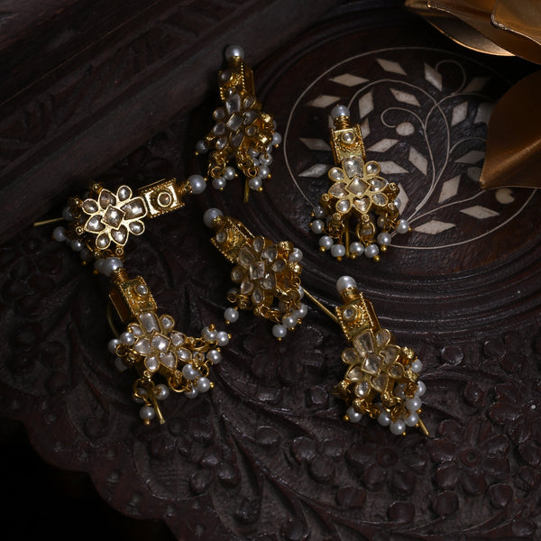 MDBR259- White Colour Gold Plated Jadau Kundan Juda Pin