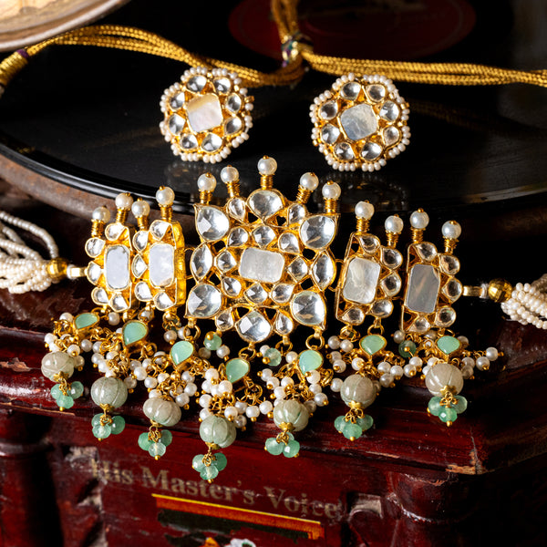 MDN018- White Colour Gold Plated Mother of Pearl Choker Set