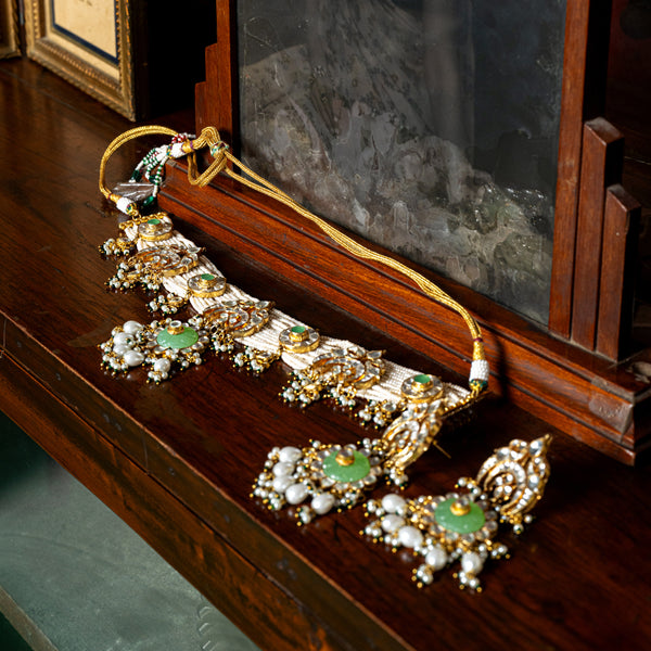 MDN009- White and Green Colour Gold Plated Jadau Kundan Choker set