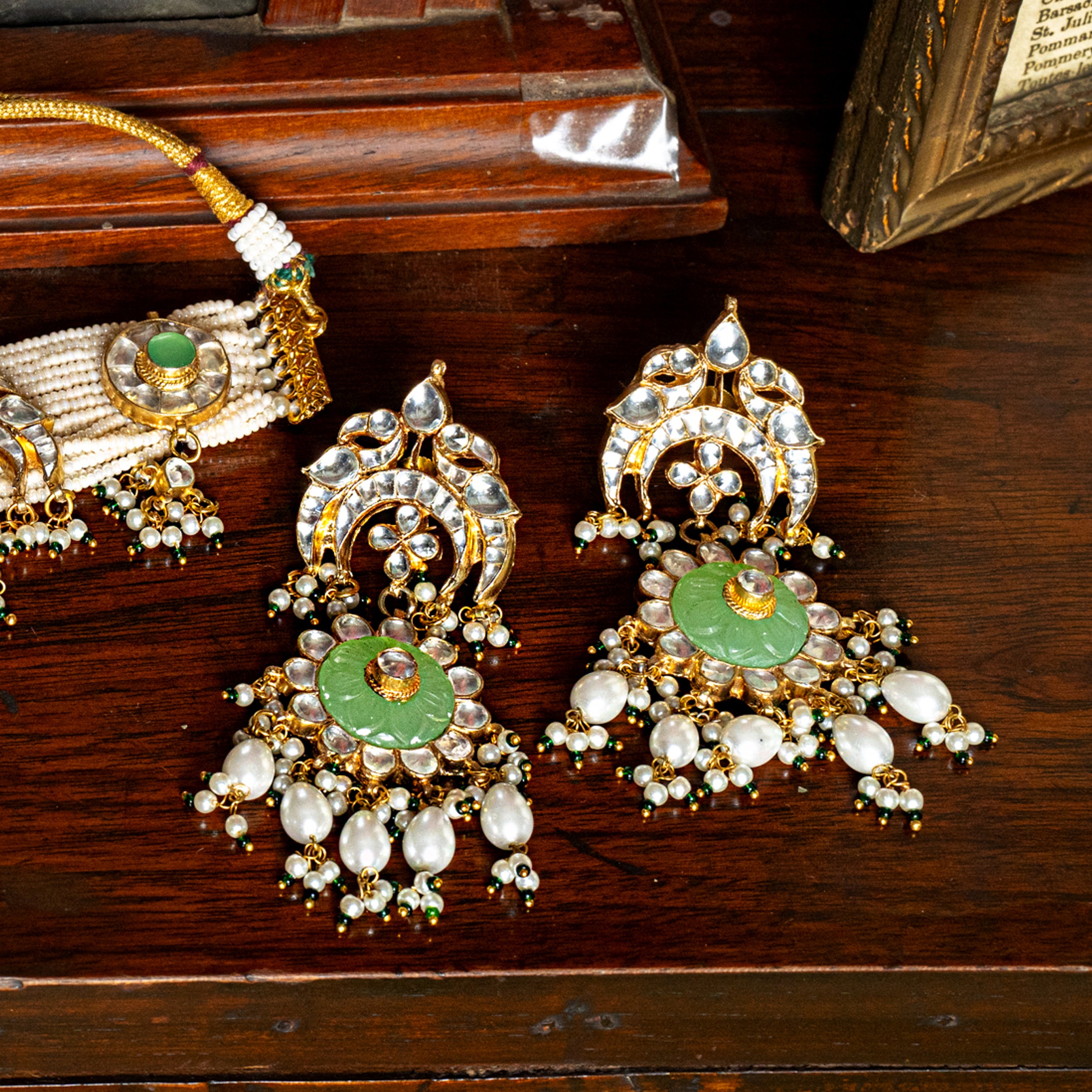 MDN009- White and Green Colour Gold Plated Jadau Kundan Choker set