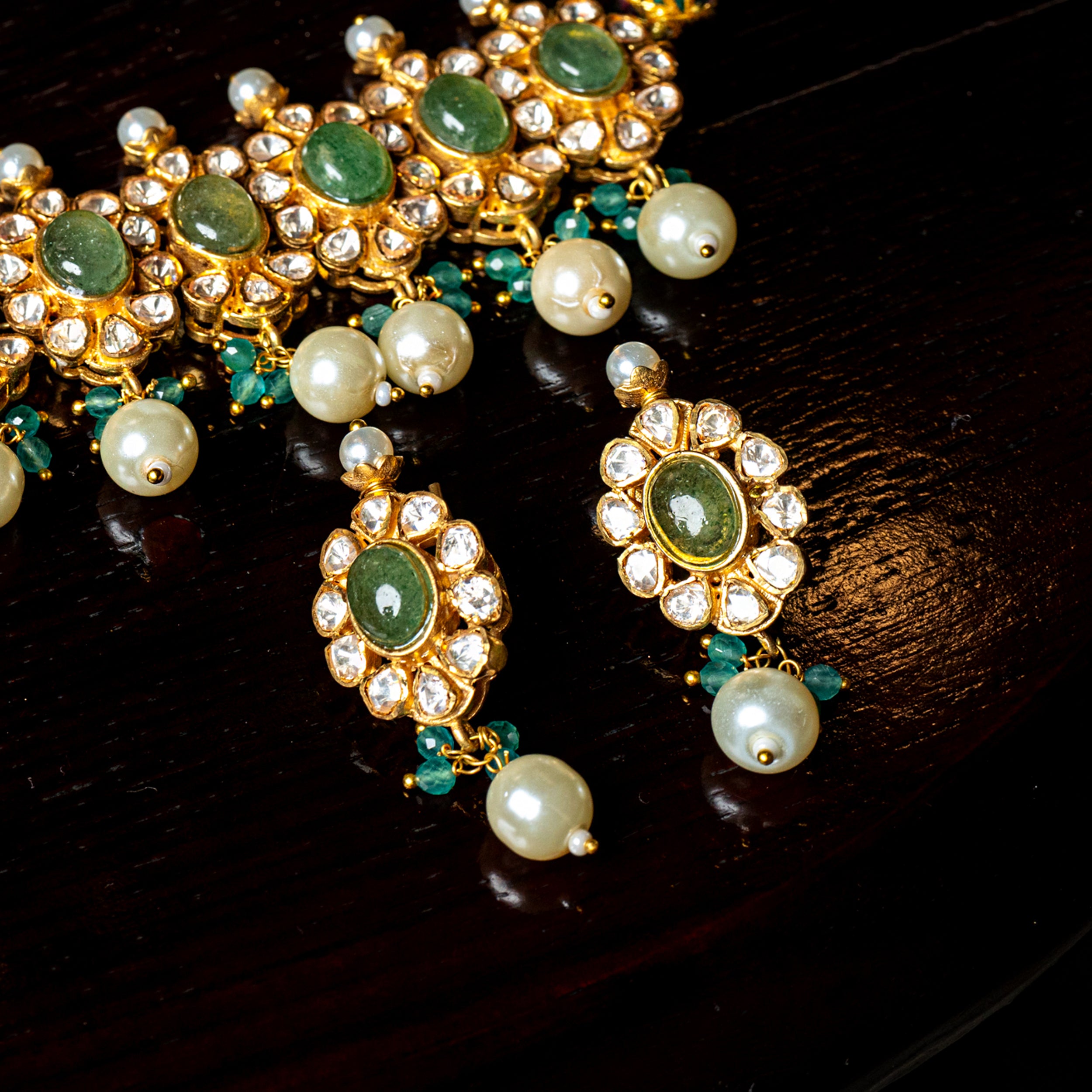 MDN109- Green Colour Gold Plated Jadau Kundan Necklace Set