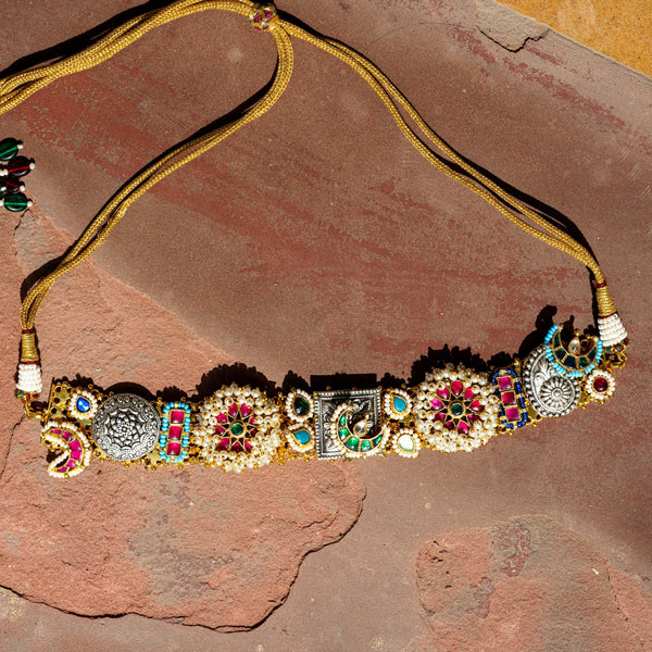 MDN022- Multi Colour Gold Plated Kundan Fusion Choker Set