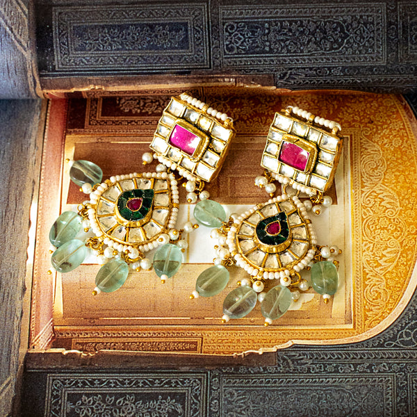 MDN118- Pink and White Gold Plated Jadau Kundan Choker Set