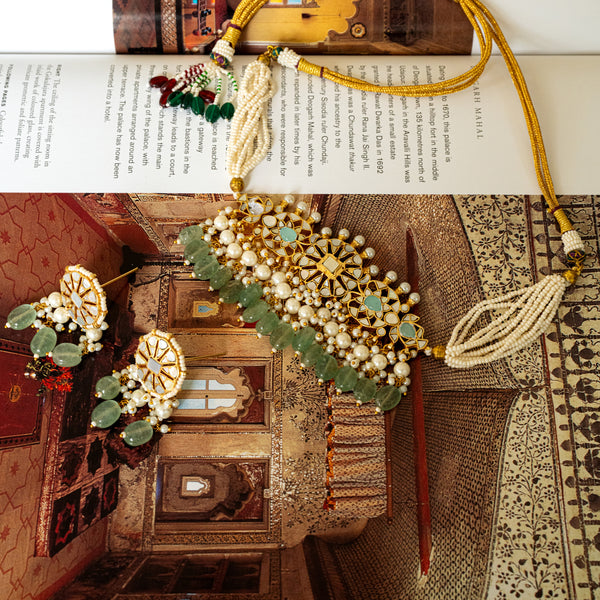 MDN015- White Colour Gold Plated Mother of Pearl Choker set