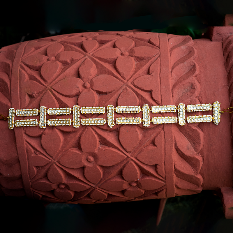 MDH047- White Colour Gold Plated Jadau Kundan Headband