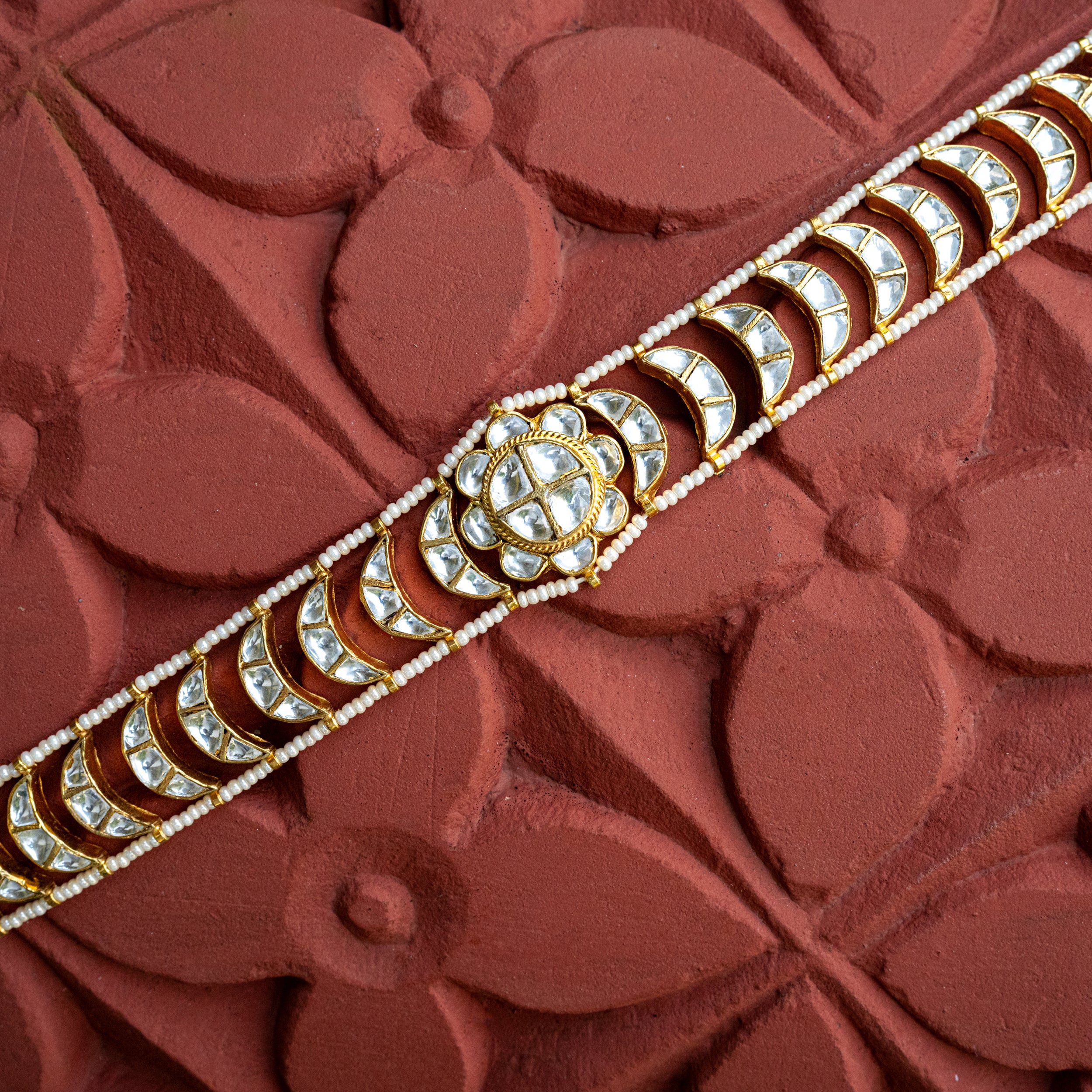 MDH049- White Colour Gold Plated Jadau Kundan Headband