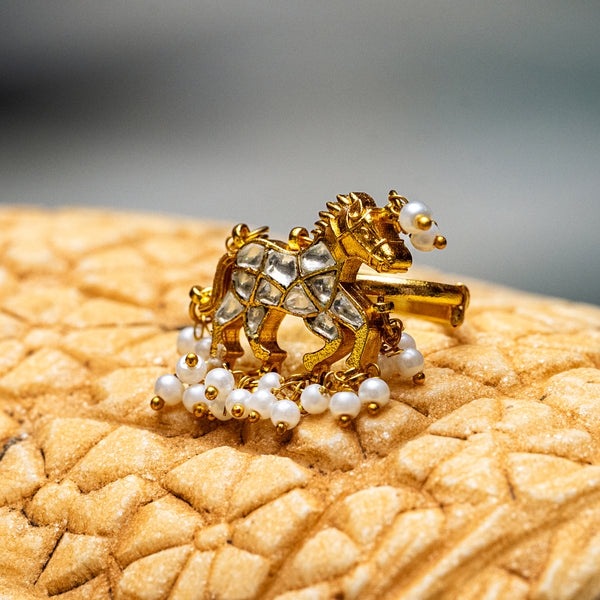 MDR093- White Colour Gold Plated Jadau Kundan Ring