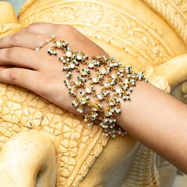 MDHP102- White Colour Gold Plated Jadau Kundan Hathphool