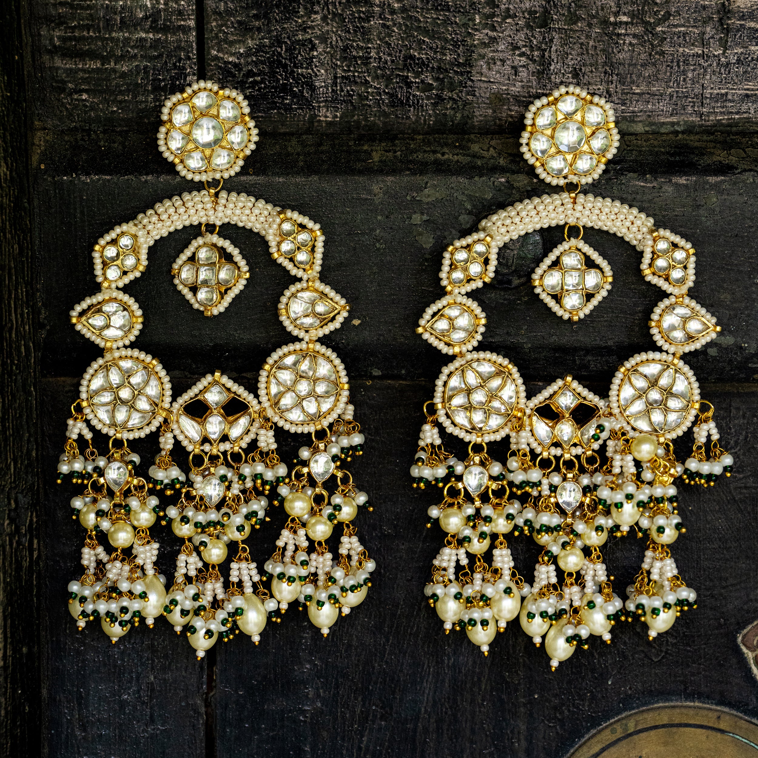 MDE039- White Colour Gold Plated Jadau Kundan Chandbali Earrings