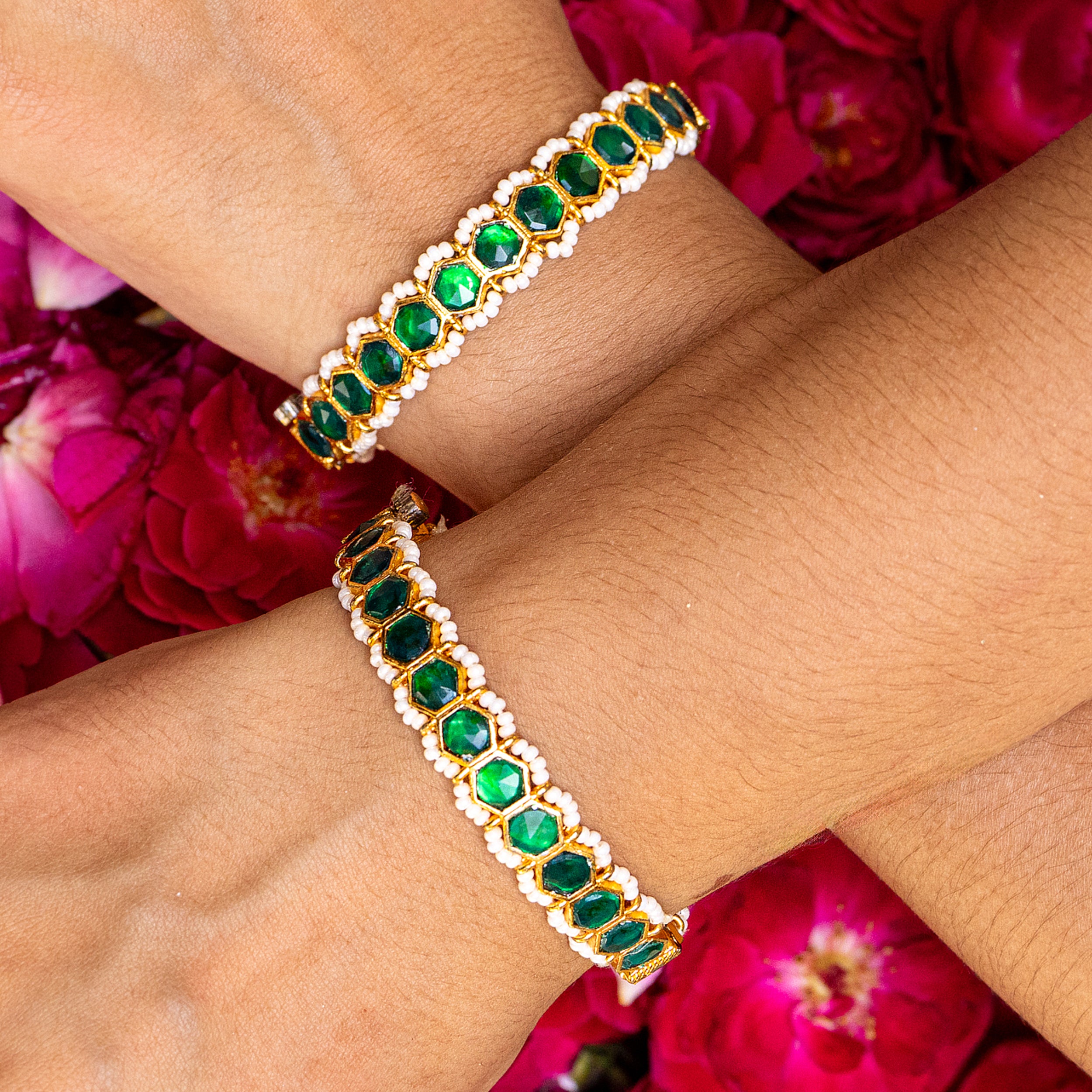 MDB065- Green Colour Gold Plated Jadau Kundan Bangles