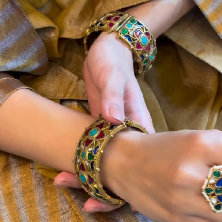 Multi Colour Gold Plated Jadau Kundan Bangle